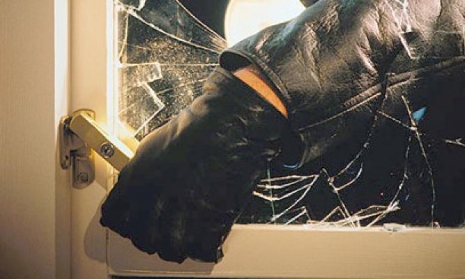 Arestat pentru un furt, s-a dovedit că dăduse încă alte 7 spargeri